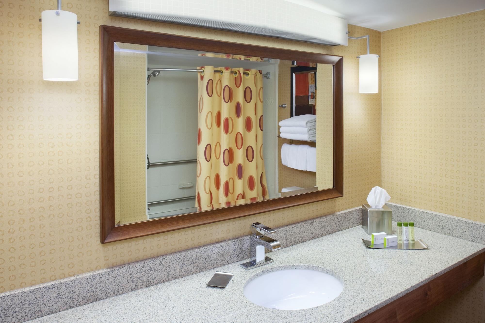 Hotel Doubletree By Hilton